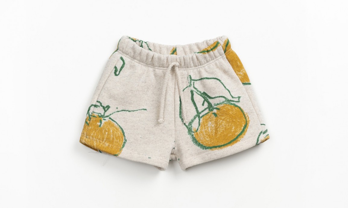 Jersey shorts with orange print