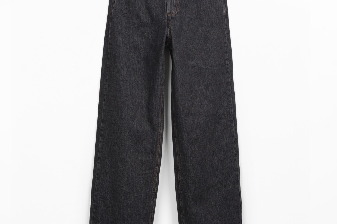 Calça de ganga com bolsos Calça de ganga com bolsos