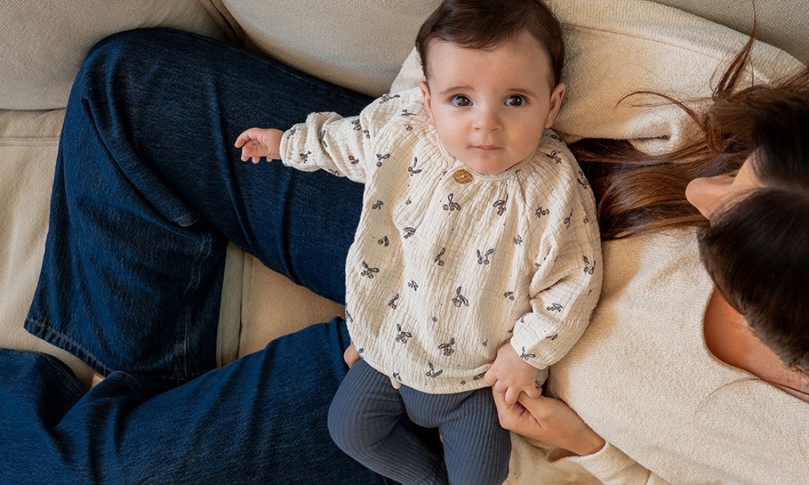 Blusa con stampa in tessuto di cotone biologico